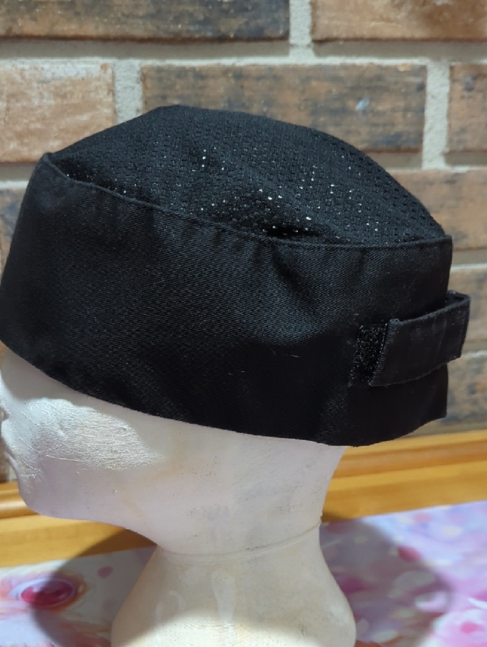 Black Mesh Chef Skull Cap / Pillbox Hat – Adjustable Velcro Closure - Picture 5 of 9